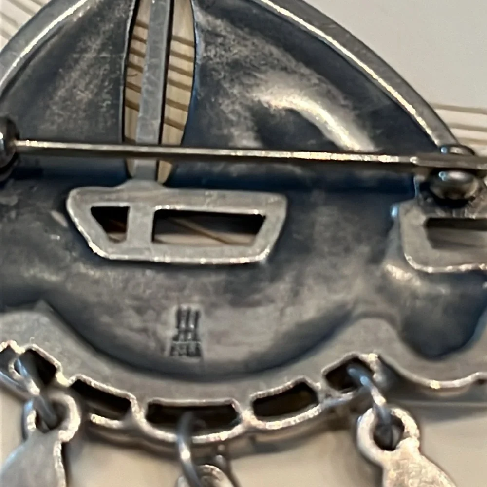James Avery Sterling silver Fishers of Men pin brooch boat with 3 dangling fish - Picture 4 of 7
